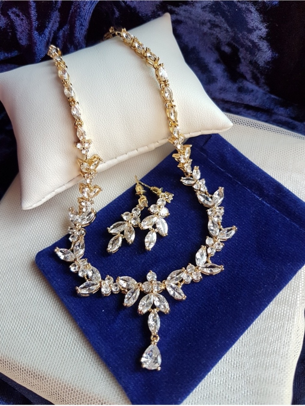 Swarovski Elements Gold Plated Marquis Teardrop Leaf Necklace NEW